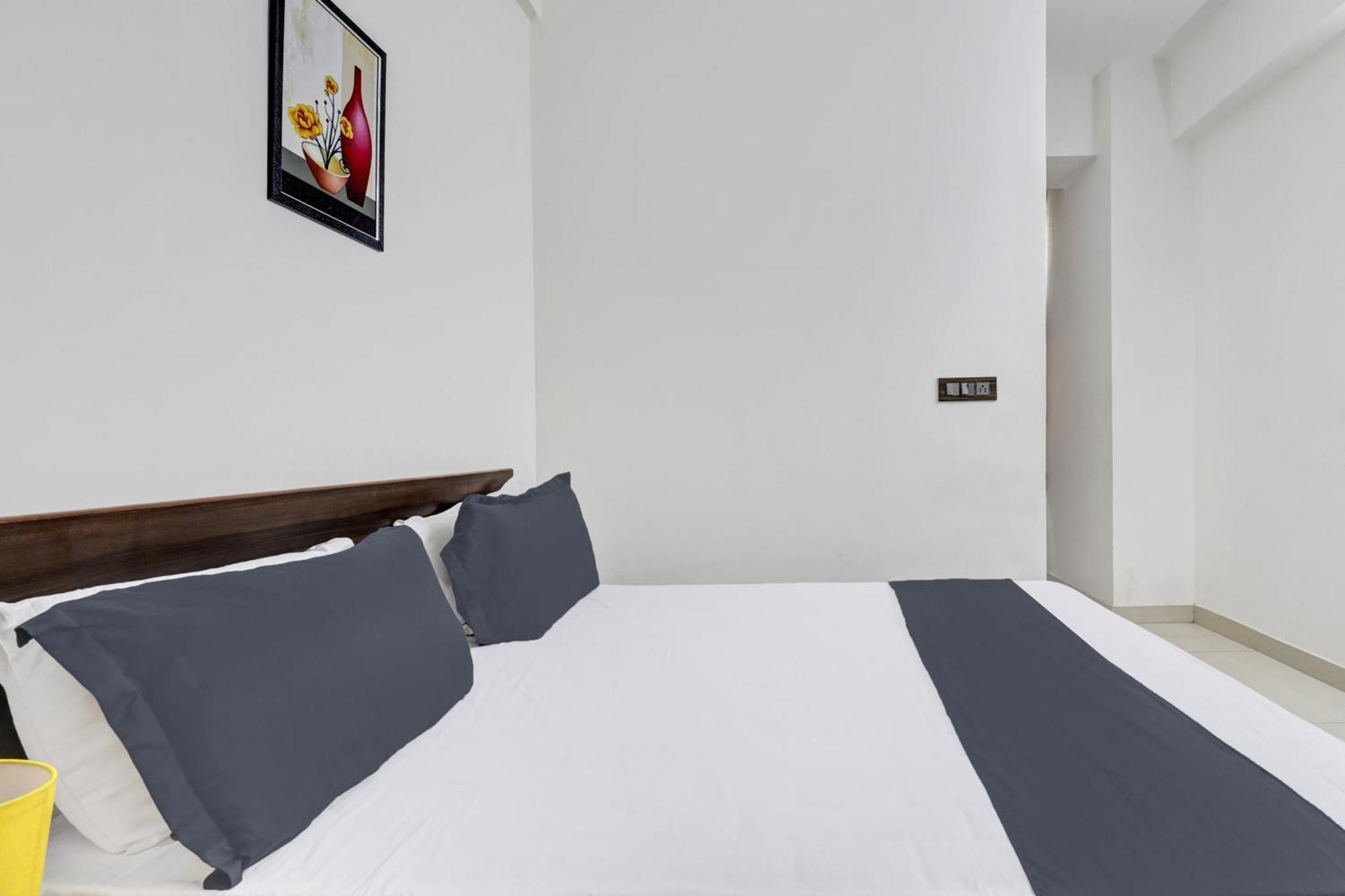 Hotel O J.K. Suites & Rooms Bangalore Exterior photo