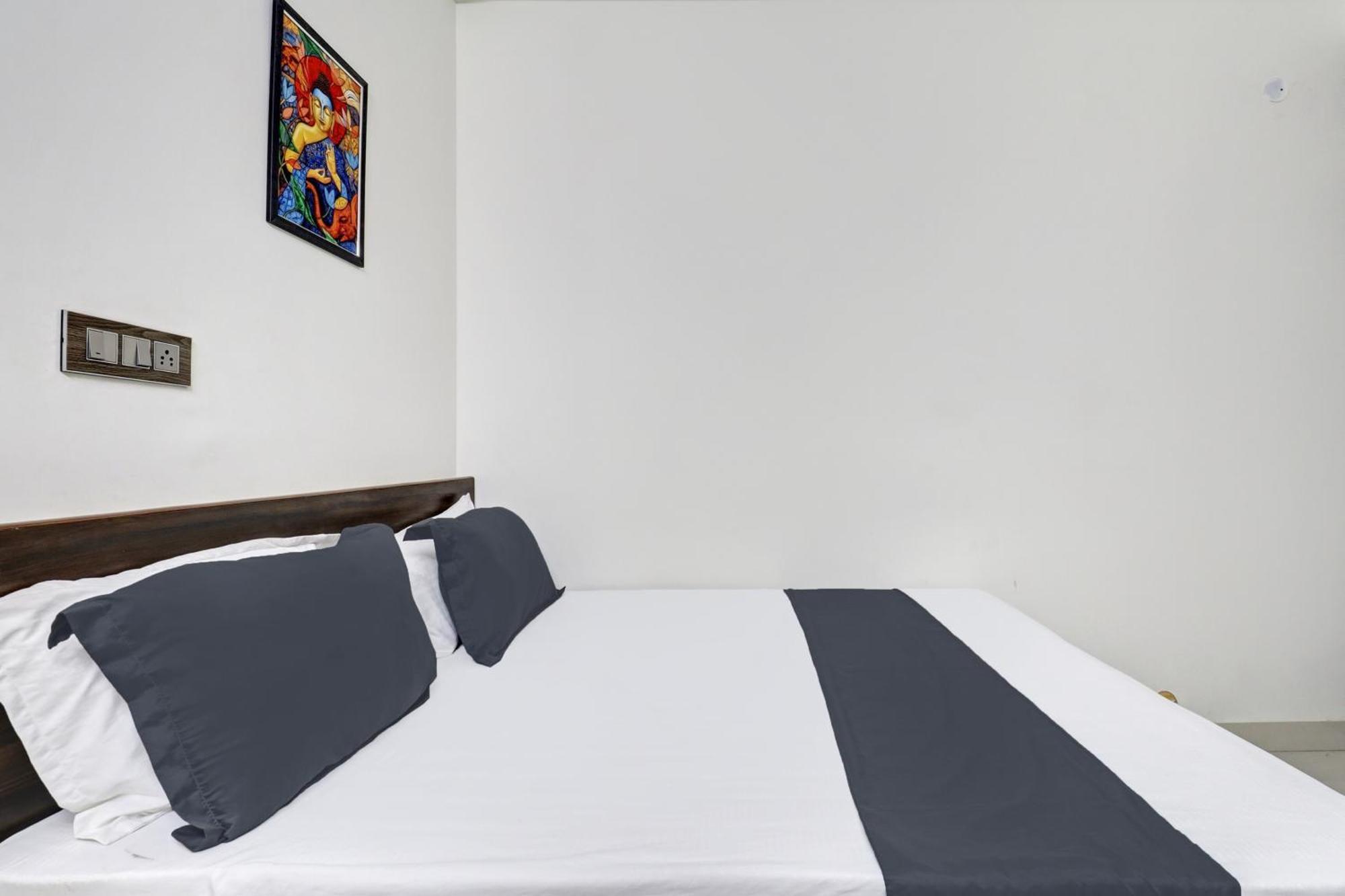 Hotel O J.K. Suites & Rooms Bangalore Exterior photo